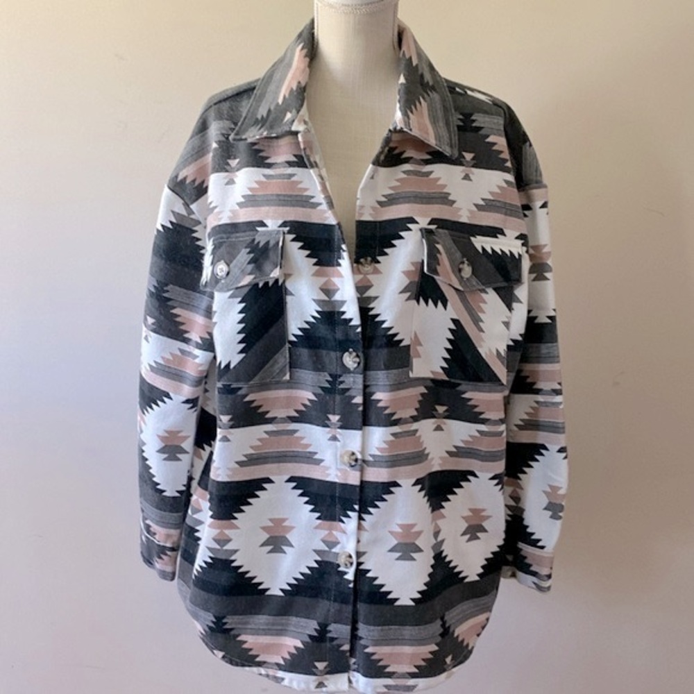 No Comment NY-LA woman’s Aztec shacket Jacket shirt long sleeve, size XL